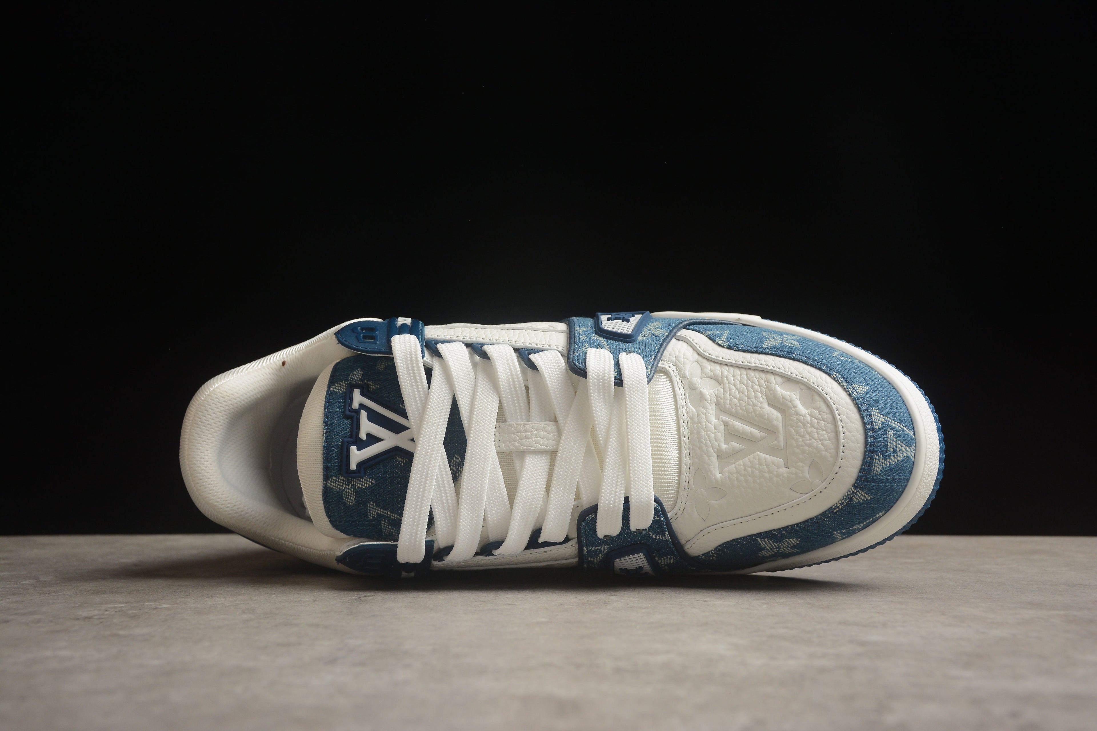 LV Trainer