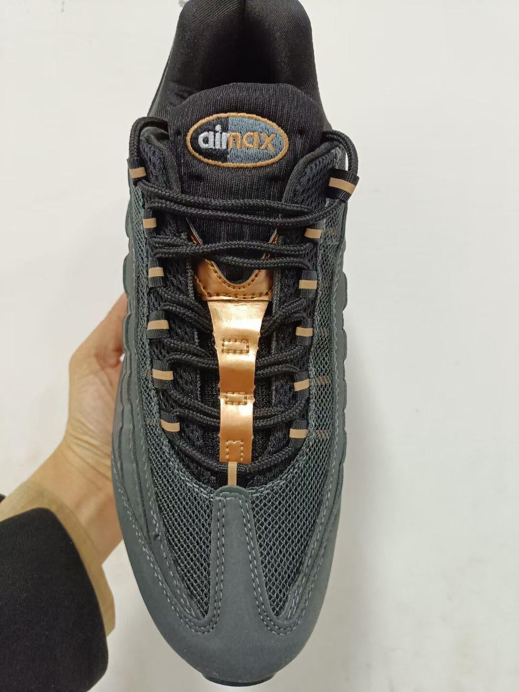 Nike Air Max 95 X Central Cee Vive tu mundo Syna