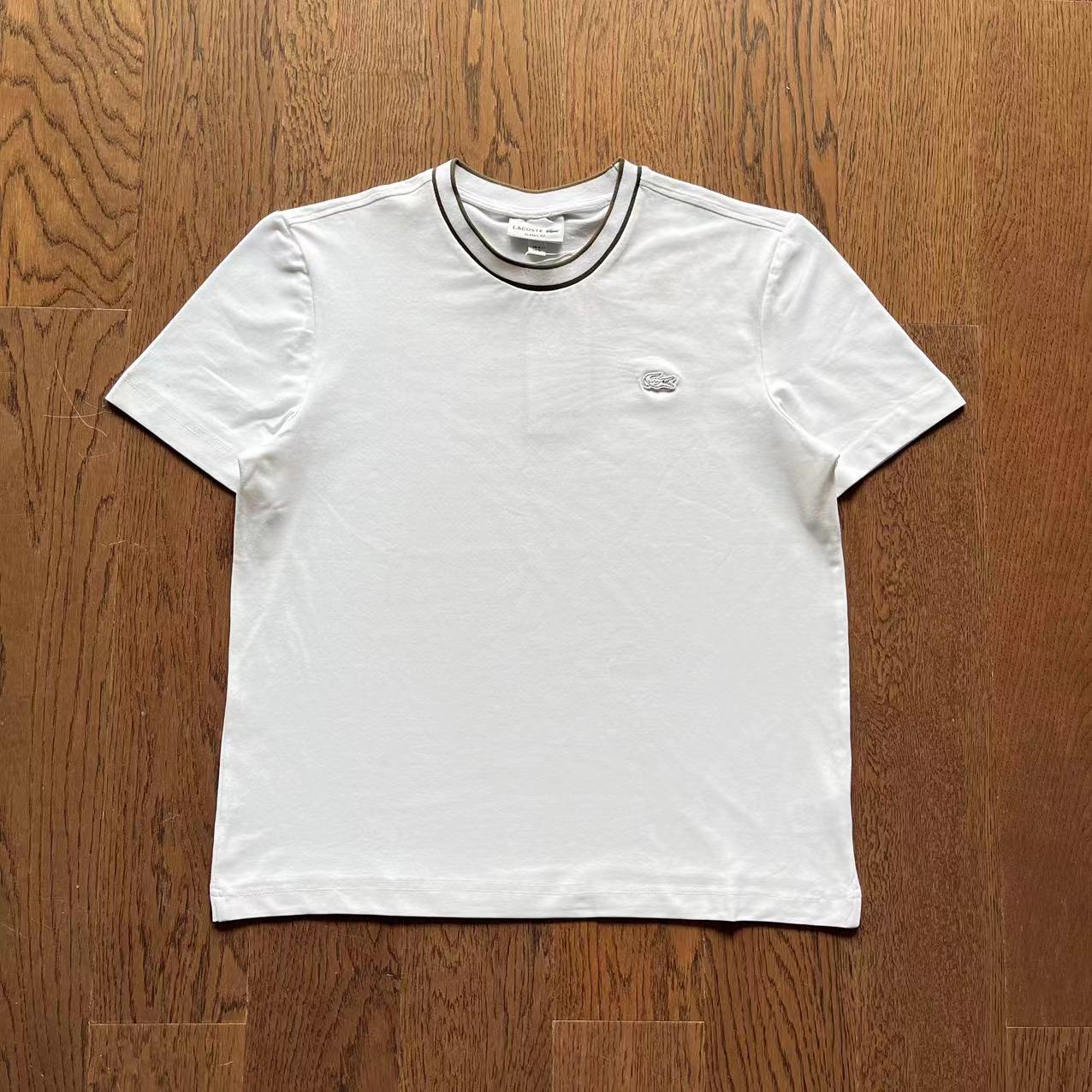 Classic Basic Tshirt
