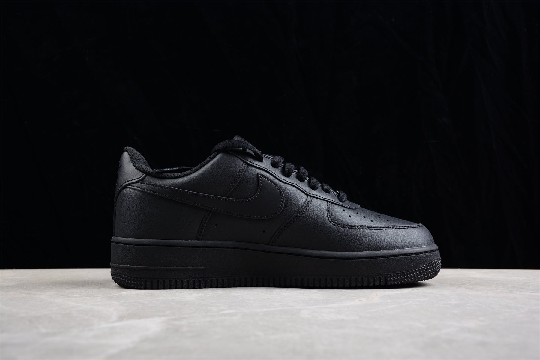 AF1