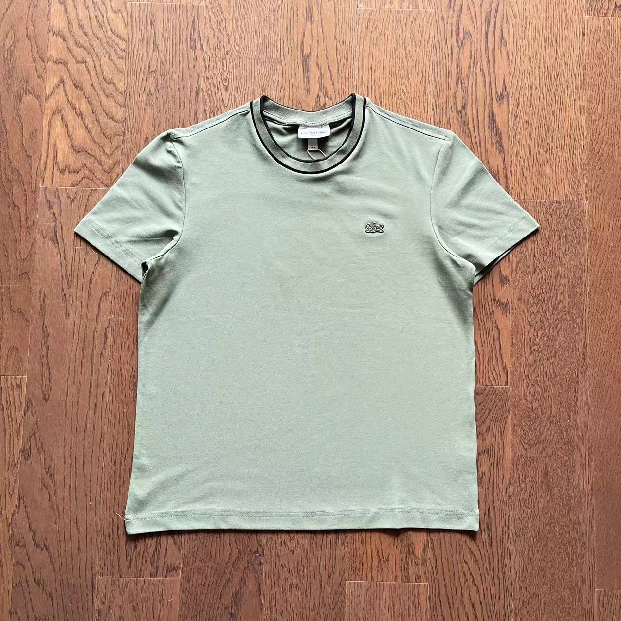 Classic Basic Tshirt