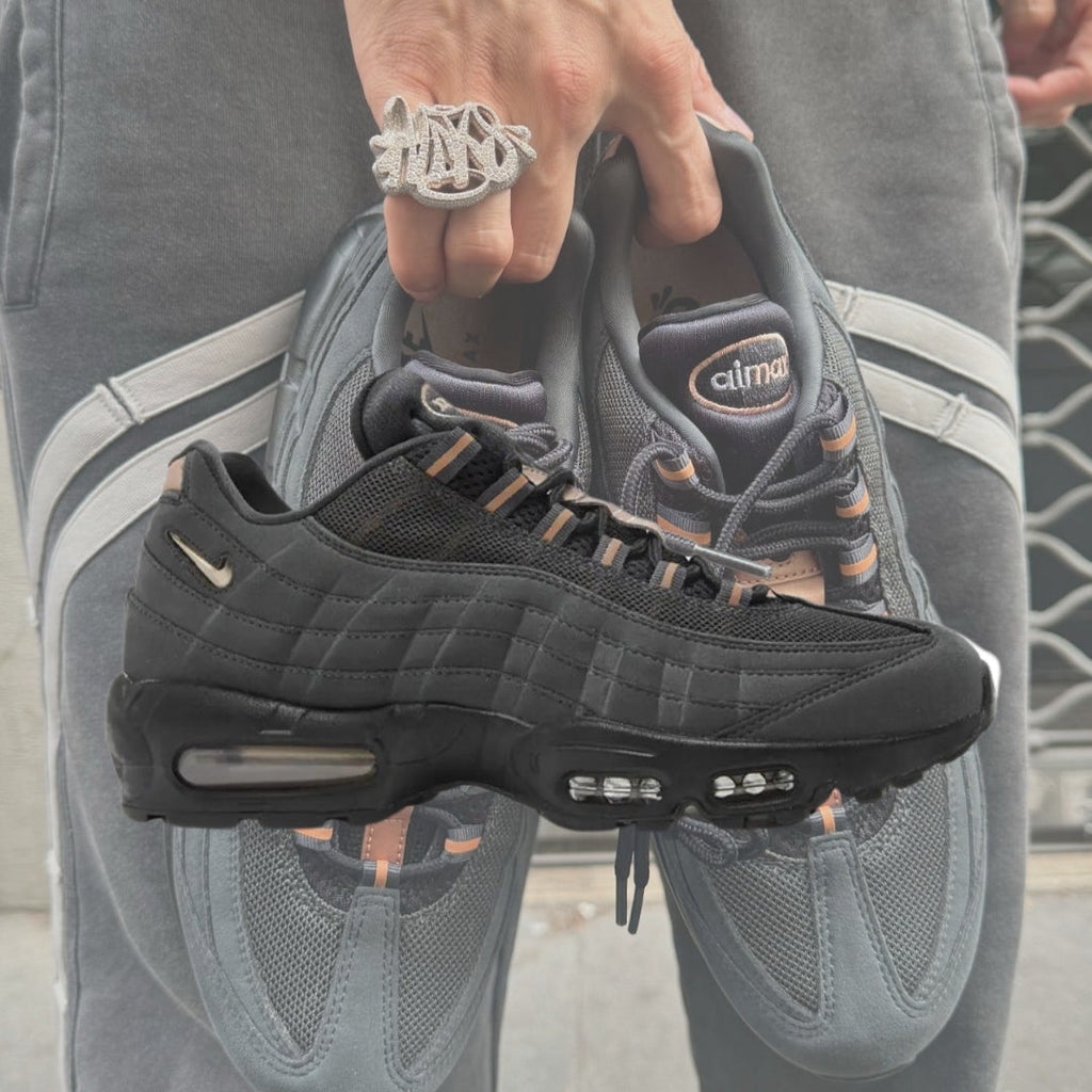 Nike Air Max 95 X Central Cee Vive tu mundo Syna