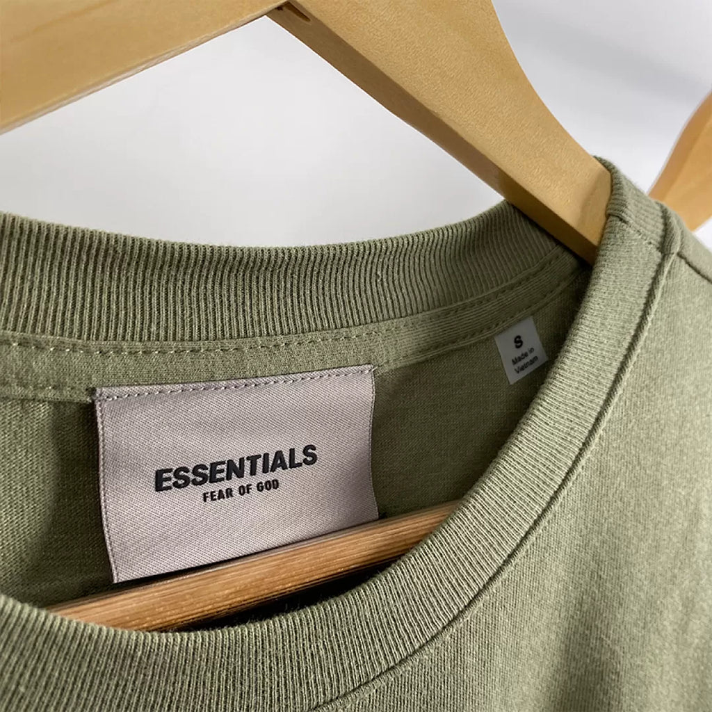 Camiseta y shorts FOG x Essentials x Union 210SS