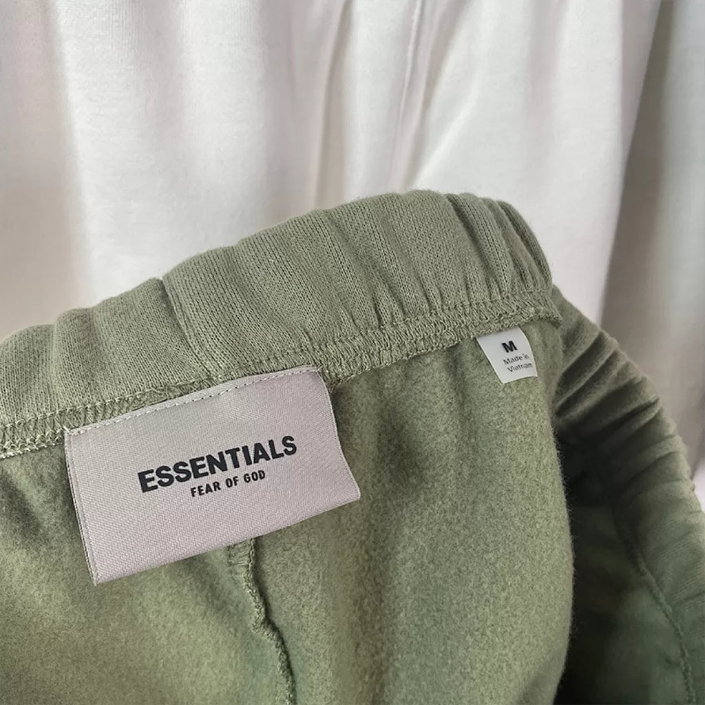 Camiseta y shorts FOG x Essentials x Union 210SS