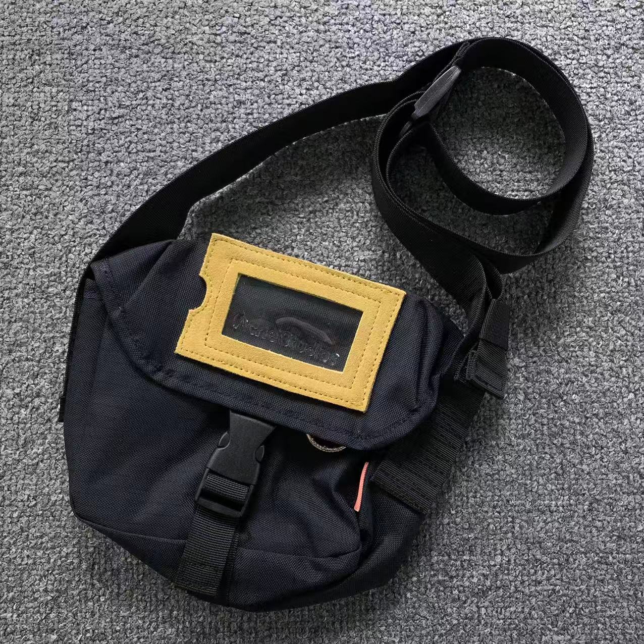 AcneStdios Bag