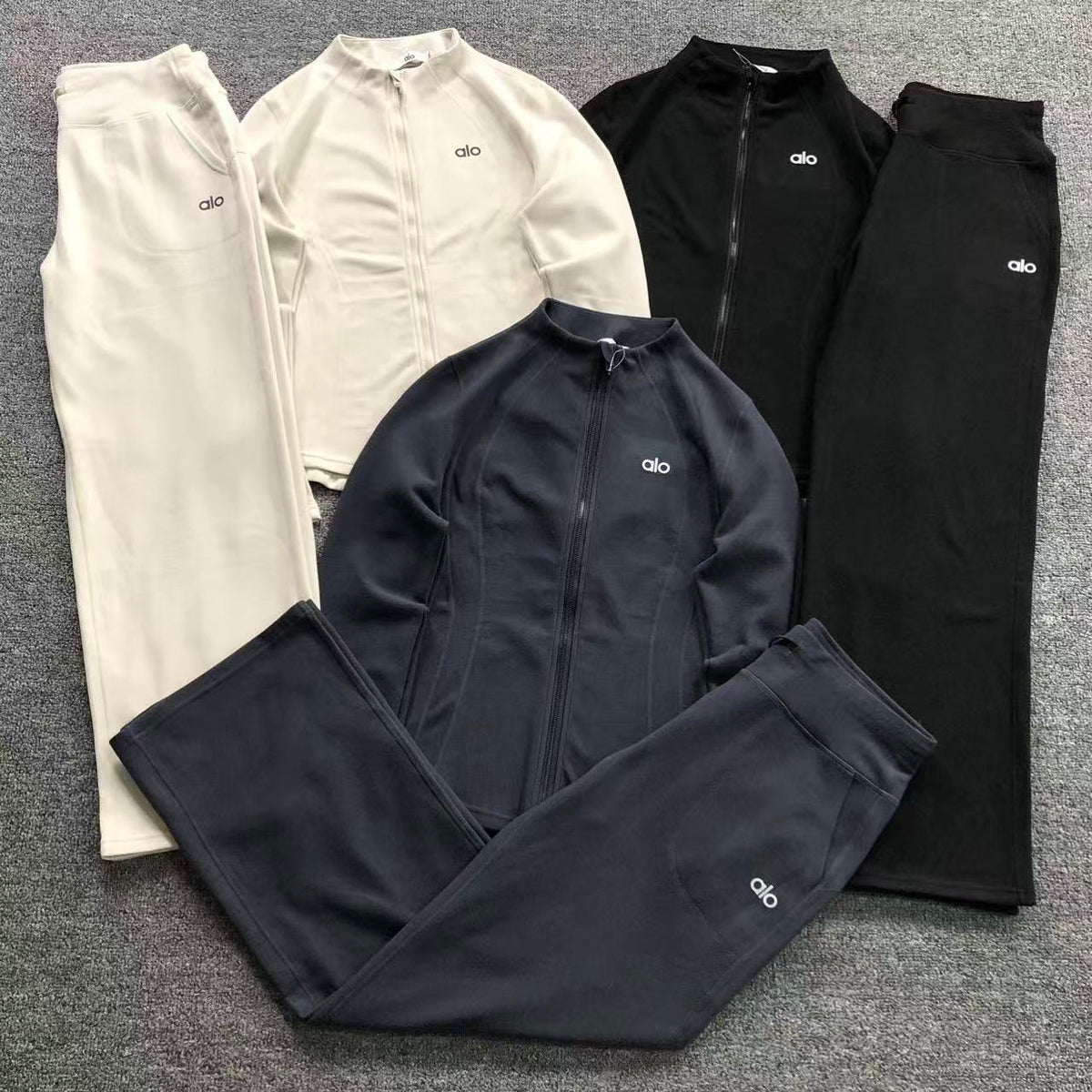 A1O Tracksuit Female