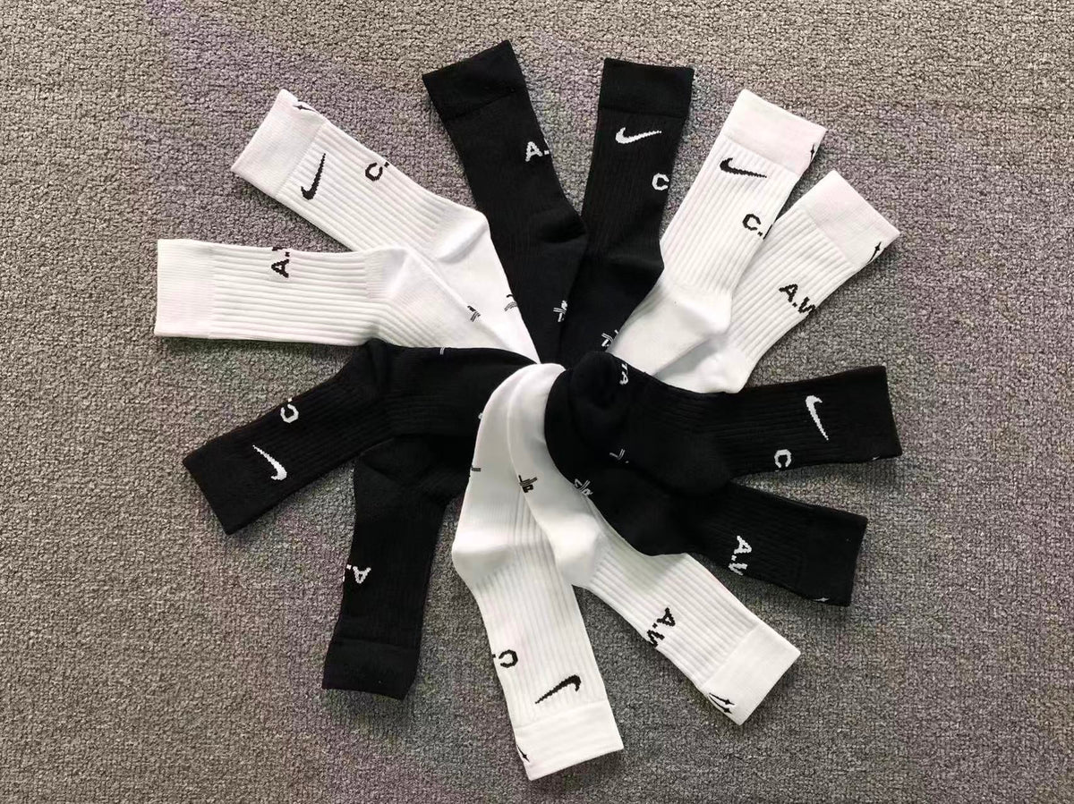 N1K Socks