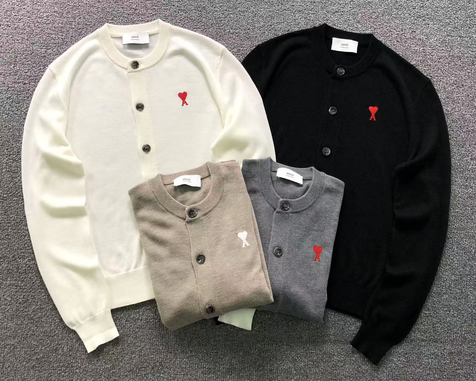Am1 Sweater Female