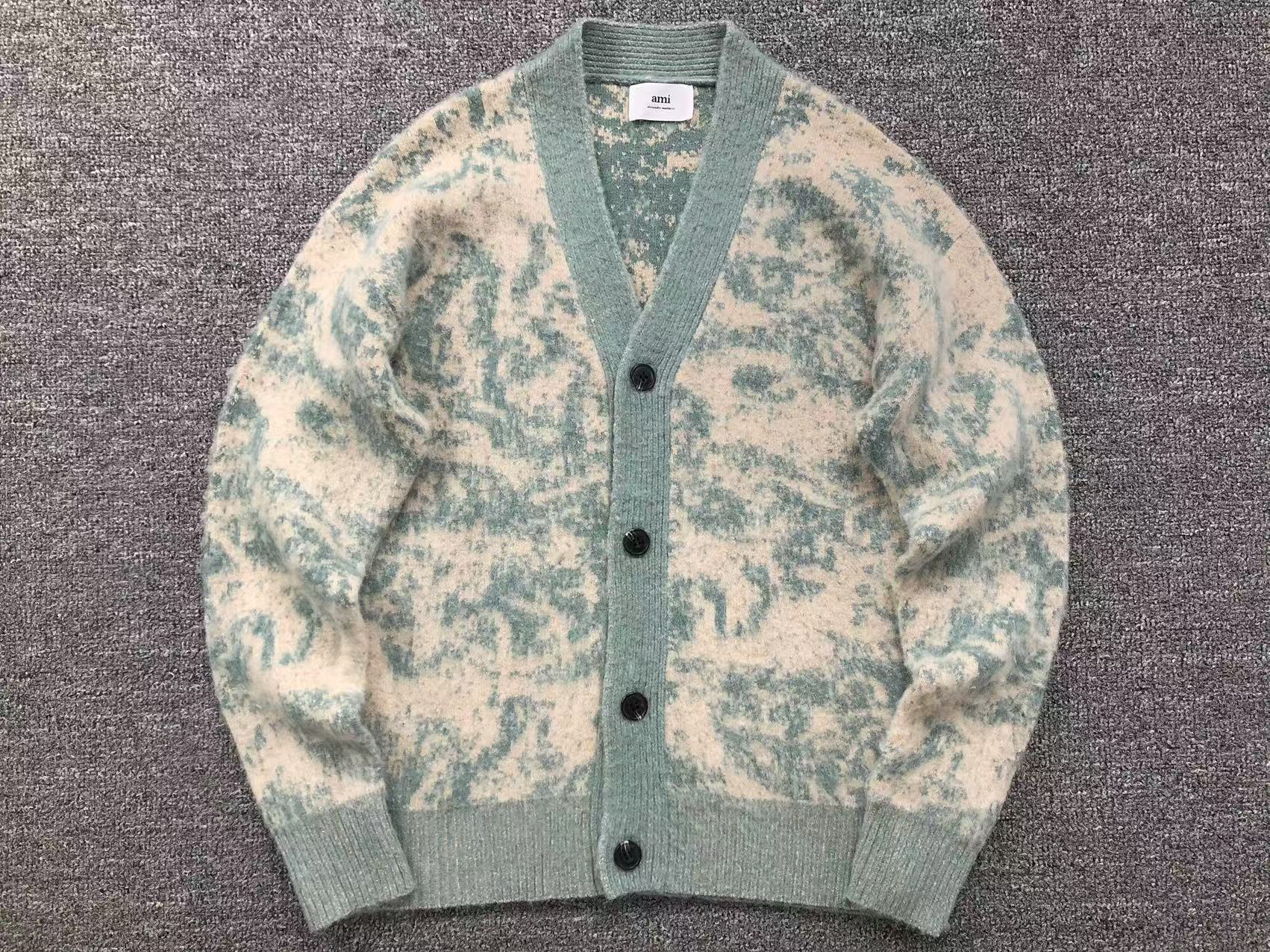Am1 Sweater