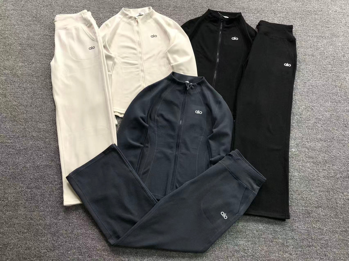 A1O Tracksuit Female