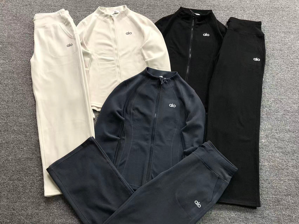 A1O Tracksuit Female