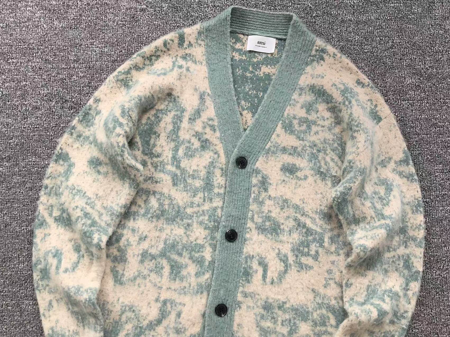 Am1 Sweater