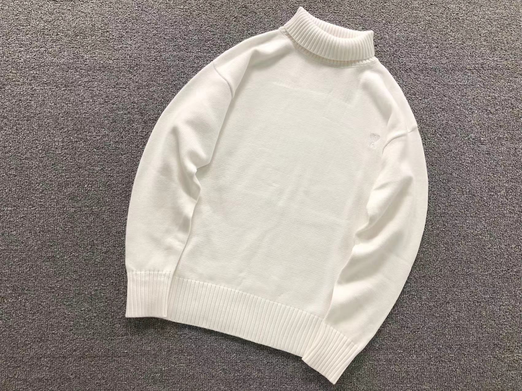 Am1 Sweater