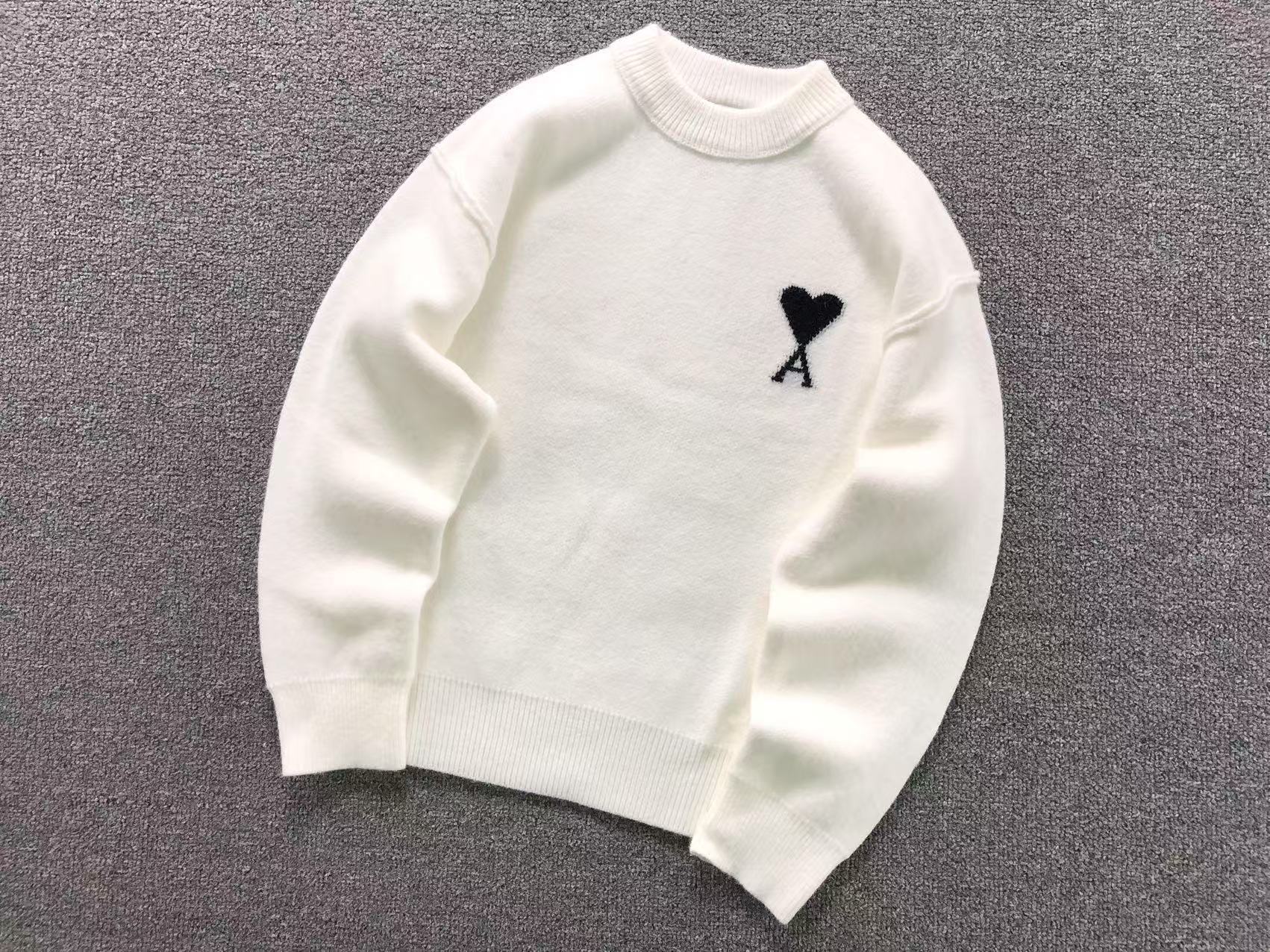 Am1 Sweater