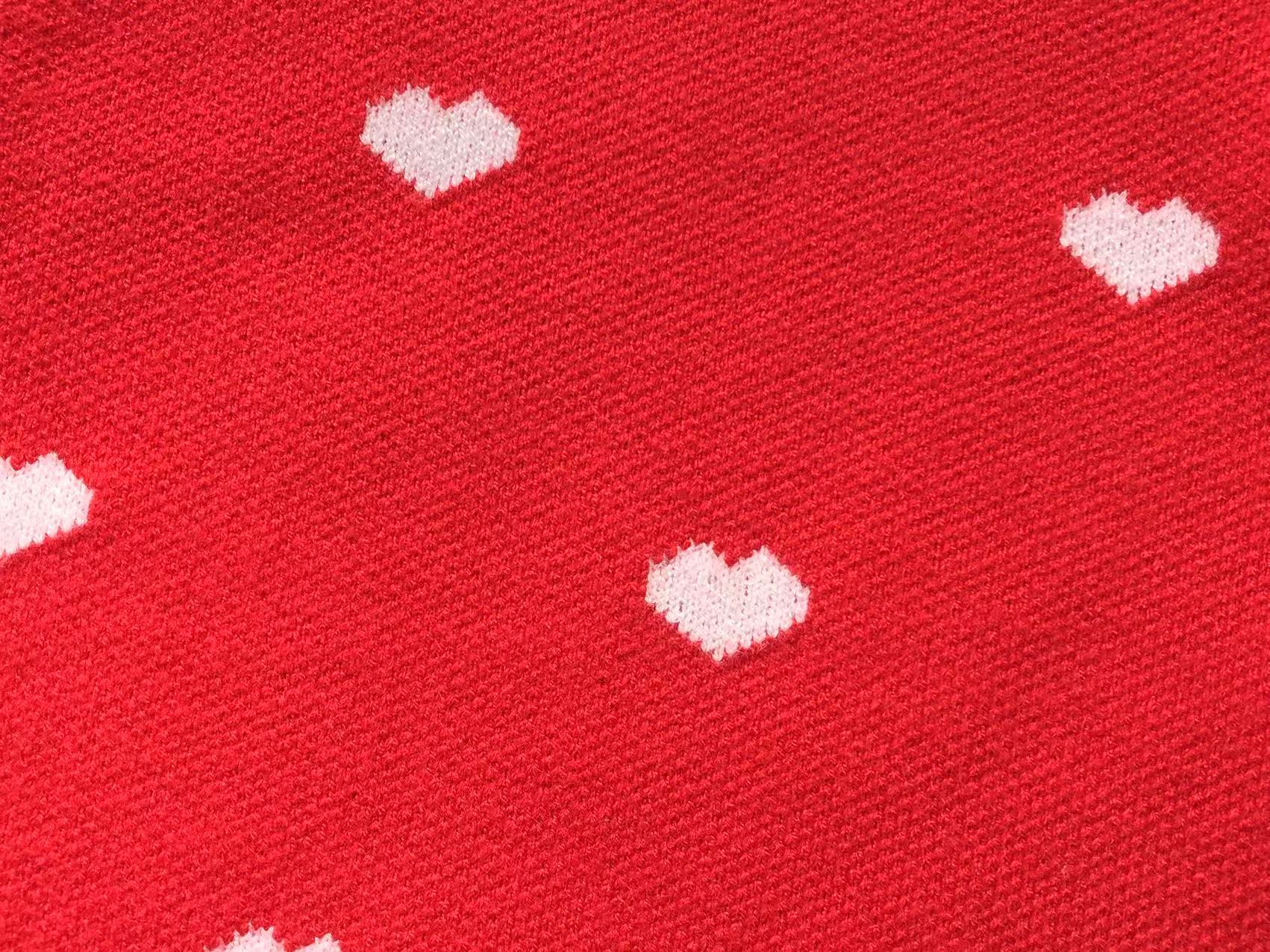 Am1 Sweater Female