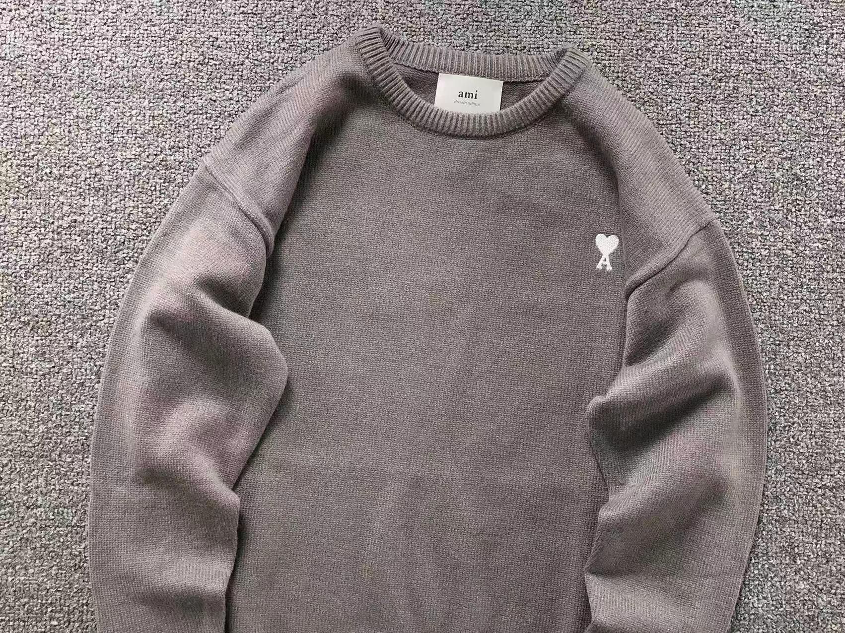 Am1 Sweater