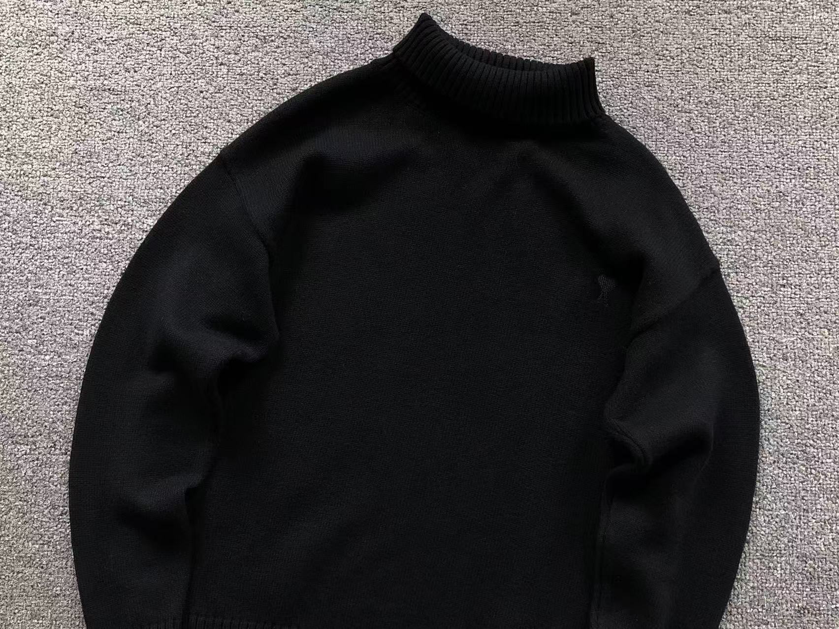 Am1 Sweater