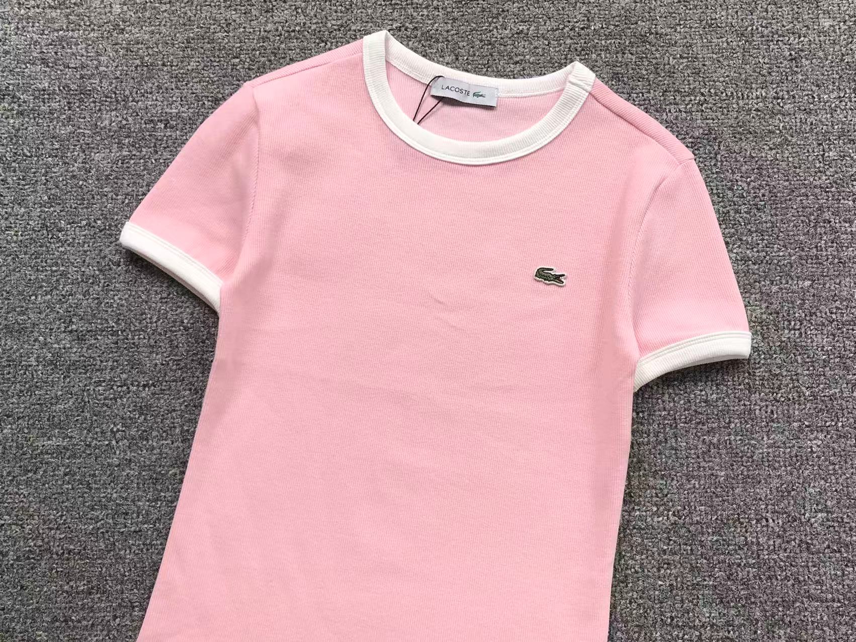 Classic Tshirt Female