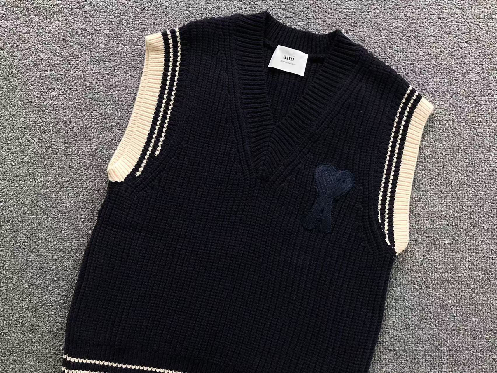 Am1 Sweater