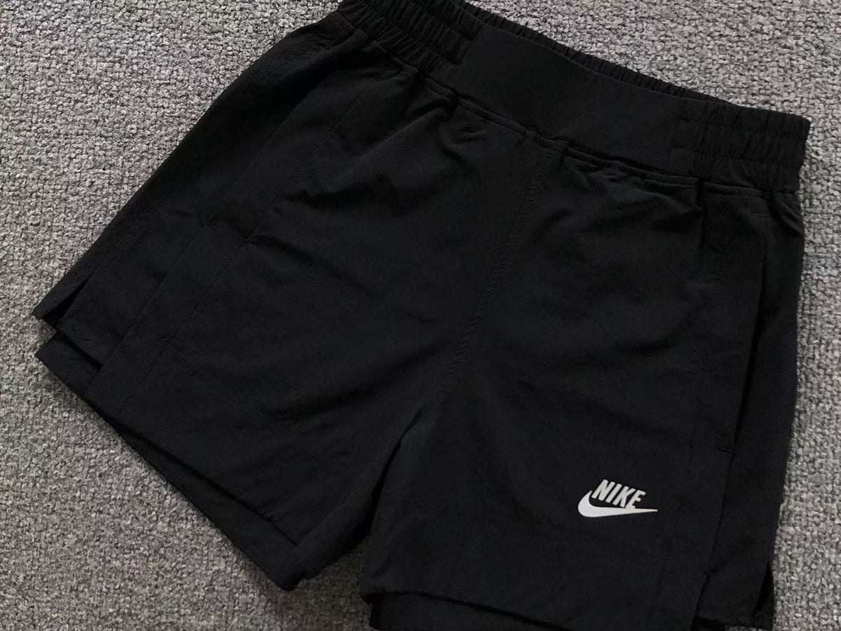 N1K Shorts Female