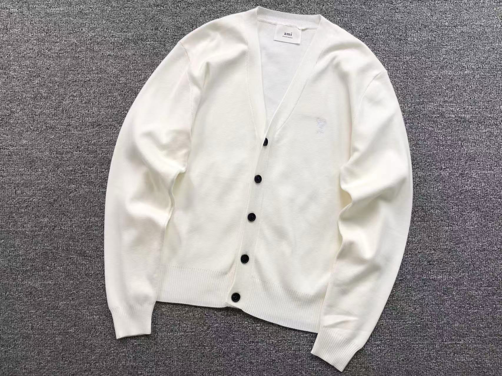 Am1 Sweater