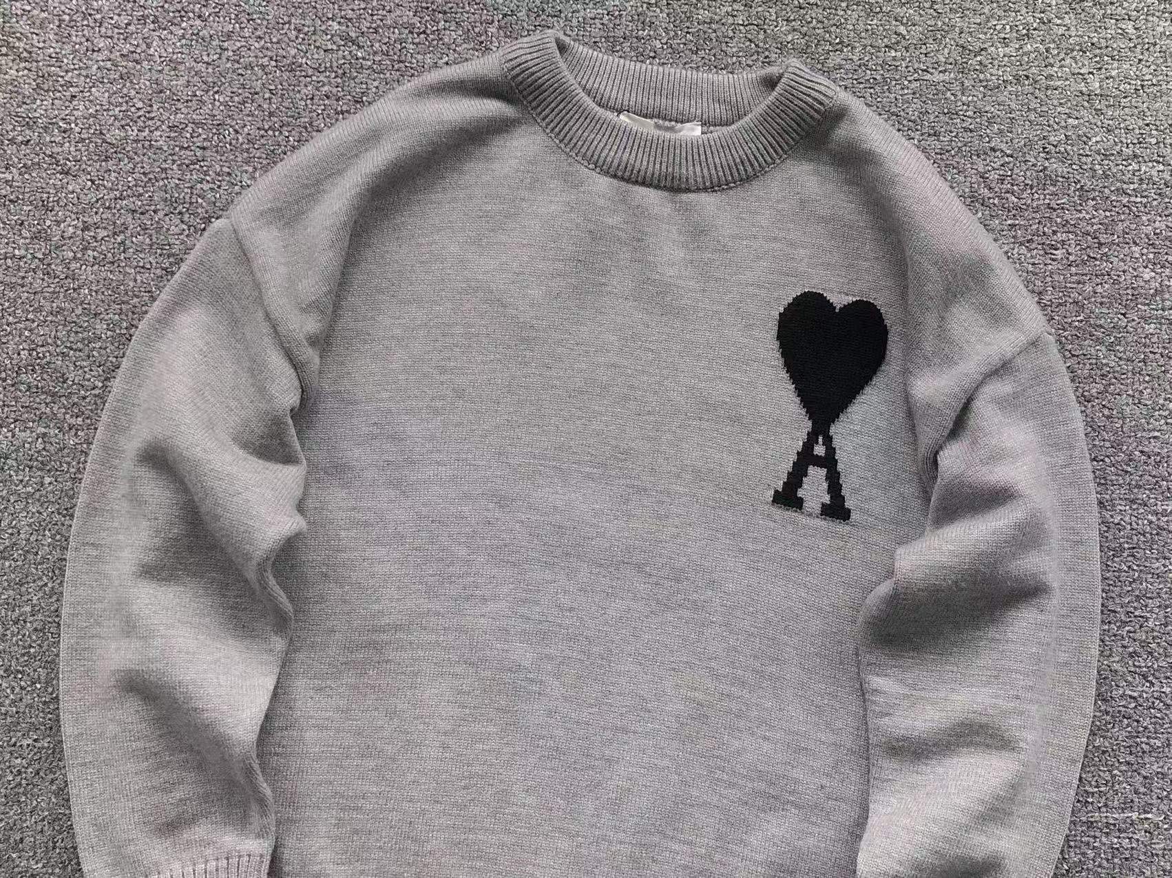 Am1 Sweater