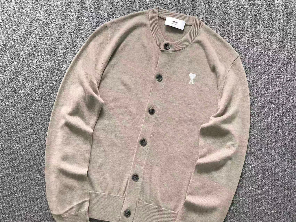 Am1 Sweater Female