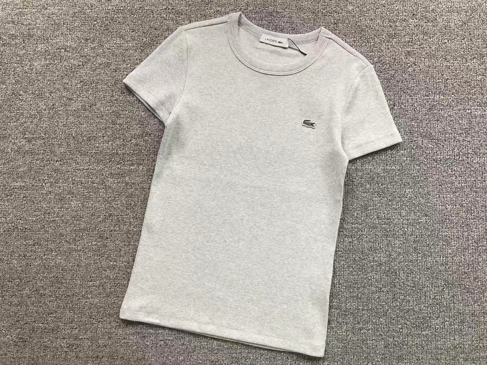 Classic Tshirt Female