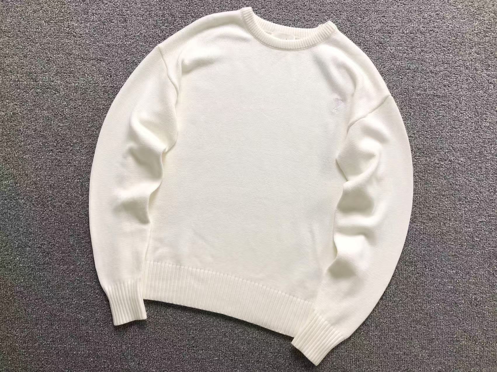 Am1 Sweater