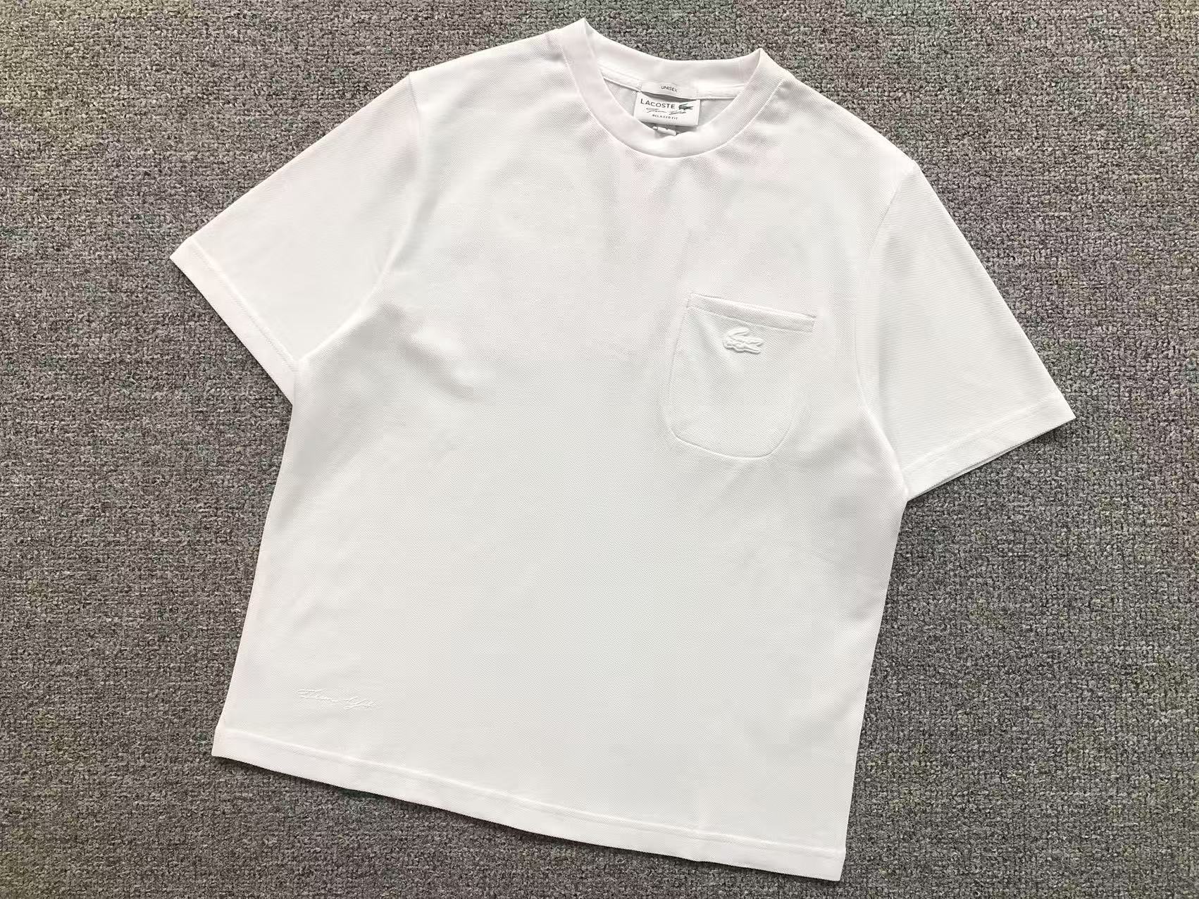 Classic Tshirt Female