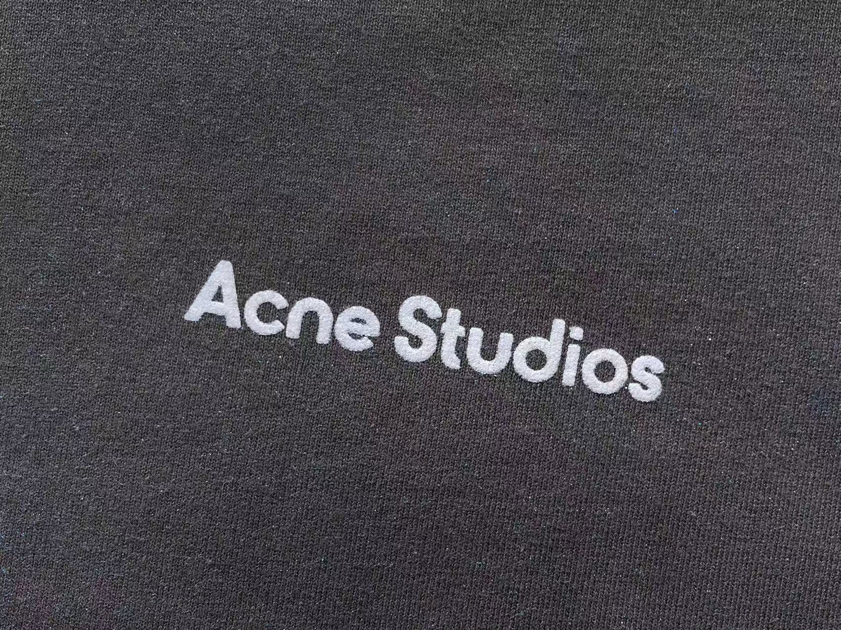 AcneStdios Tshirt