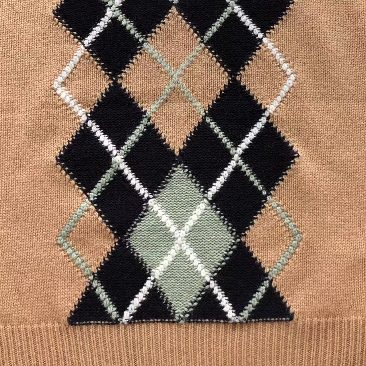 Am1 Sweater Female