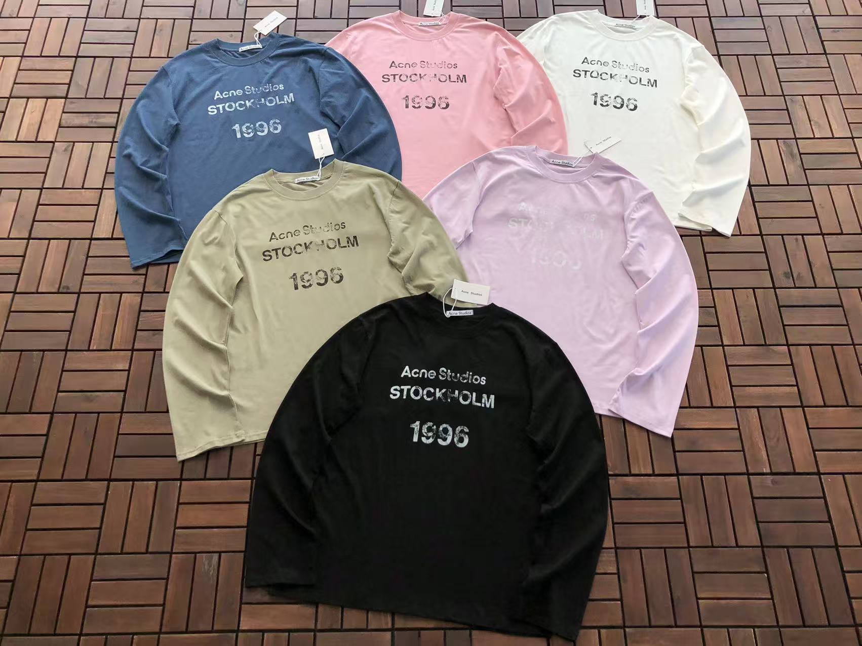 AcneStudios Manga larga