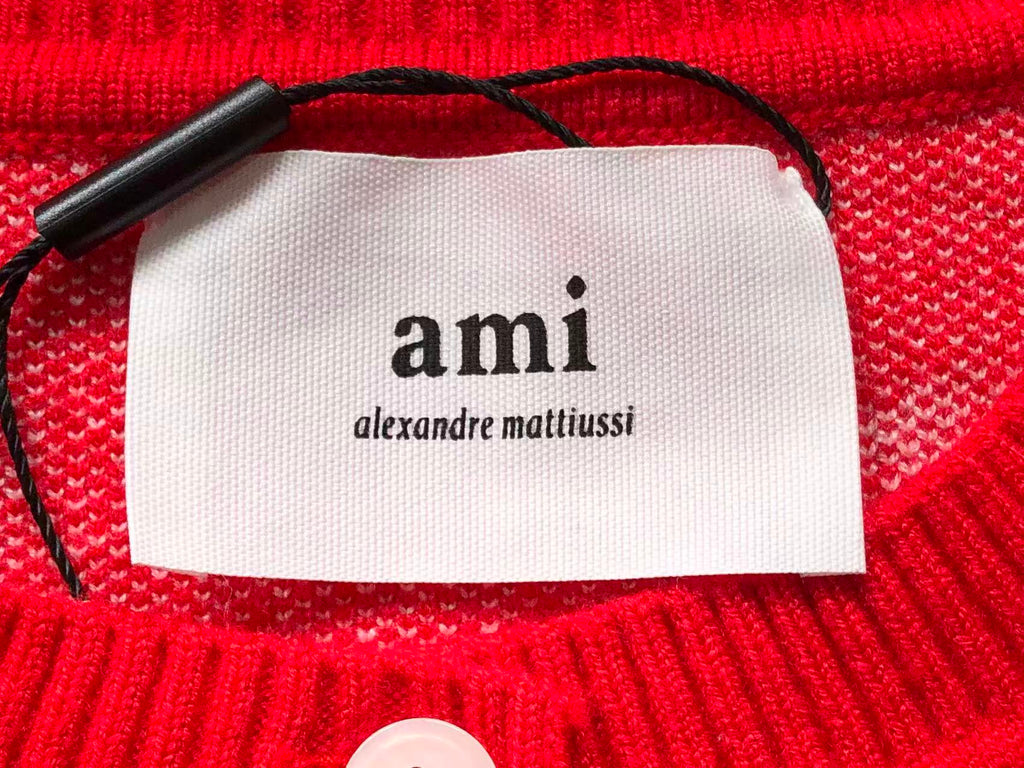 Am1 Sweater Female