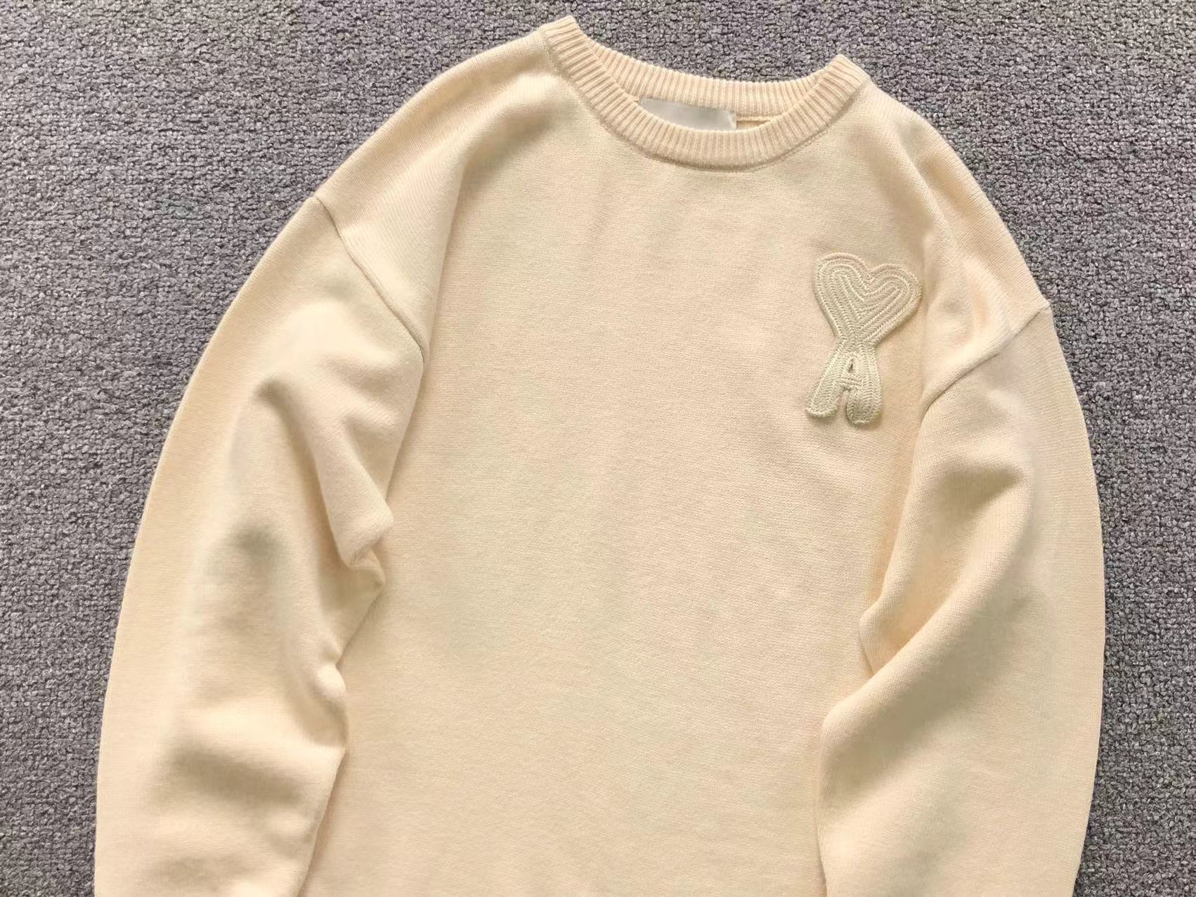 Am1 Sweater