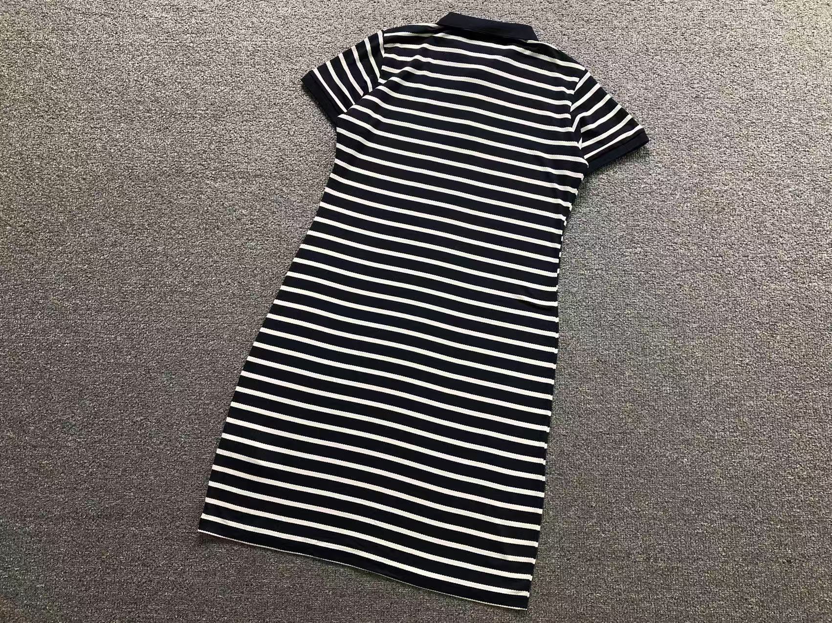 Classic Skirt Female