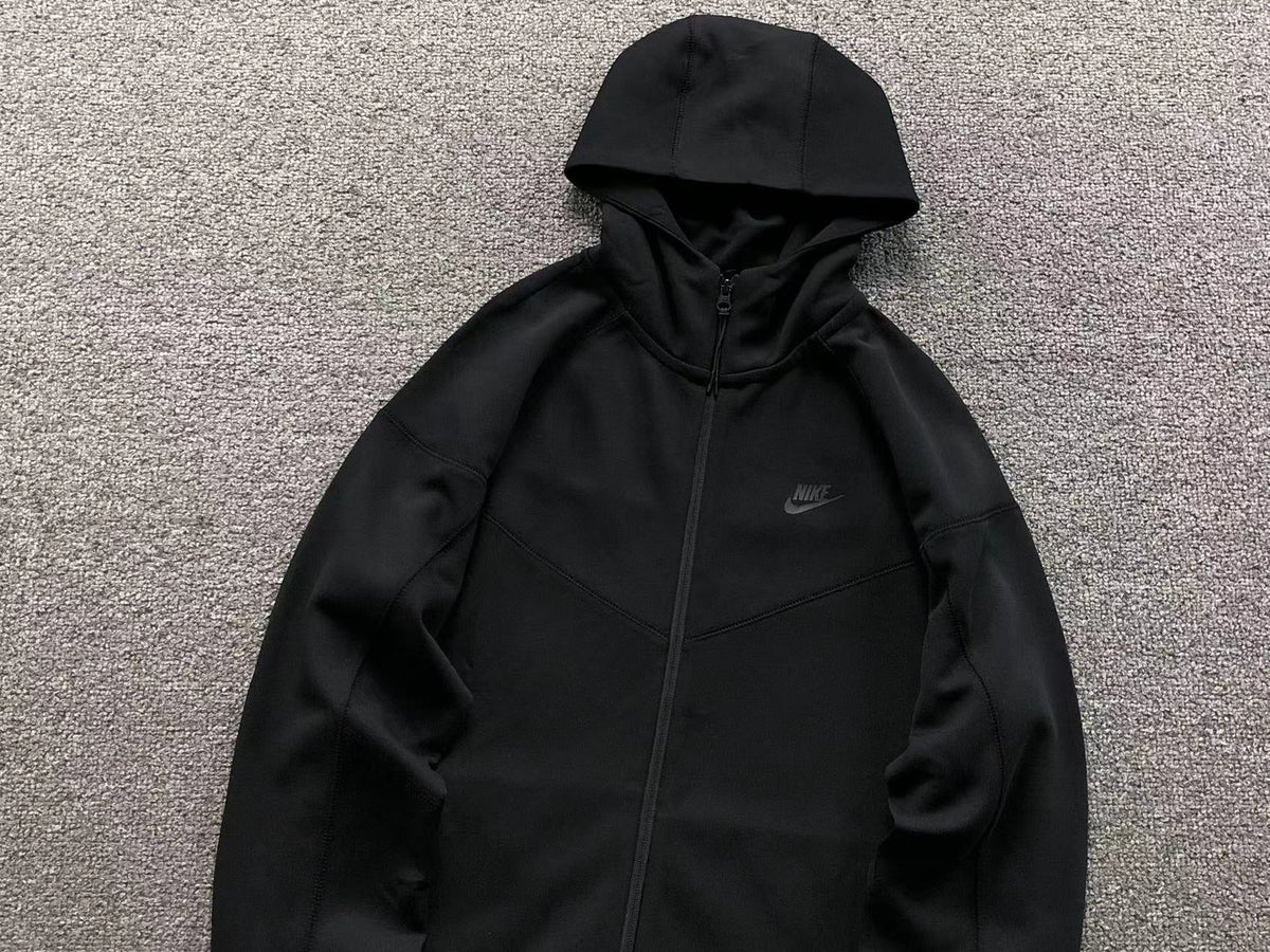 N1K Pants & Hoodie