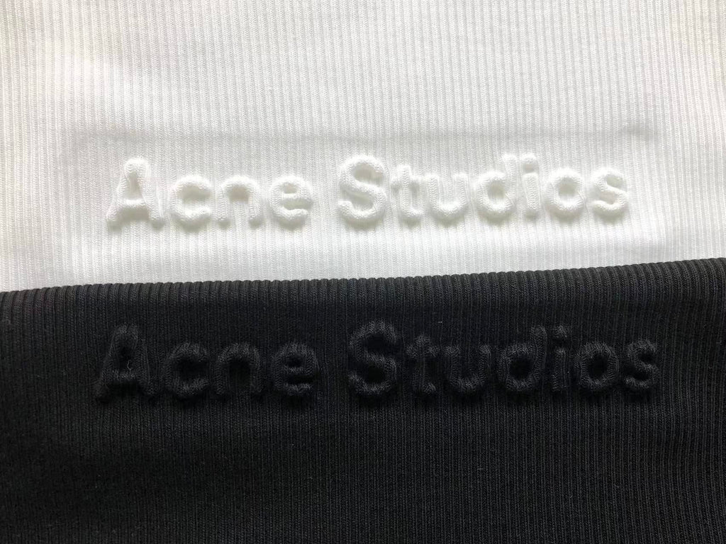 AcneStdios Tshirt Female
