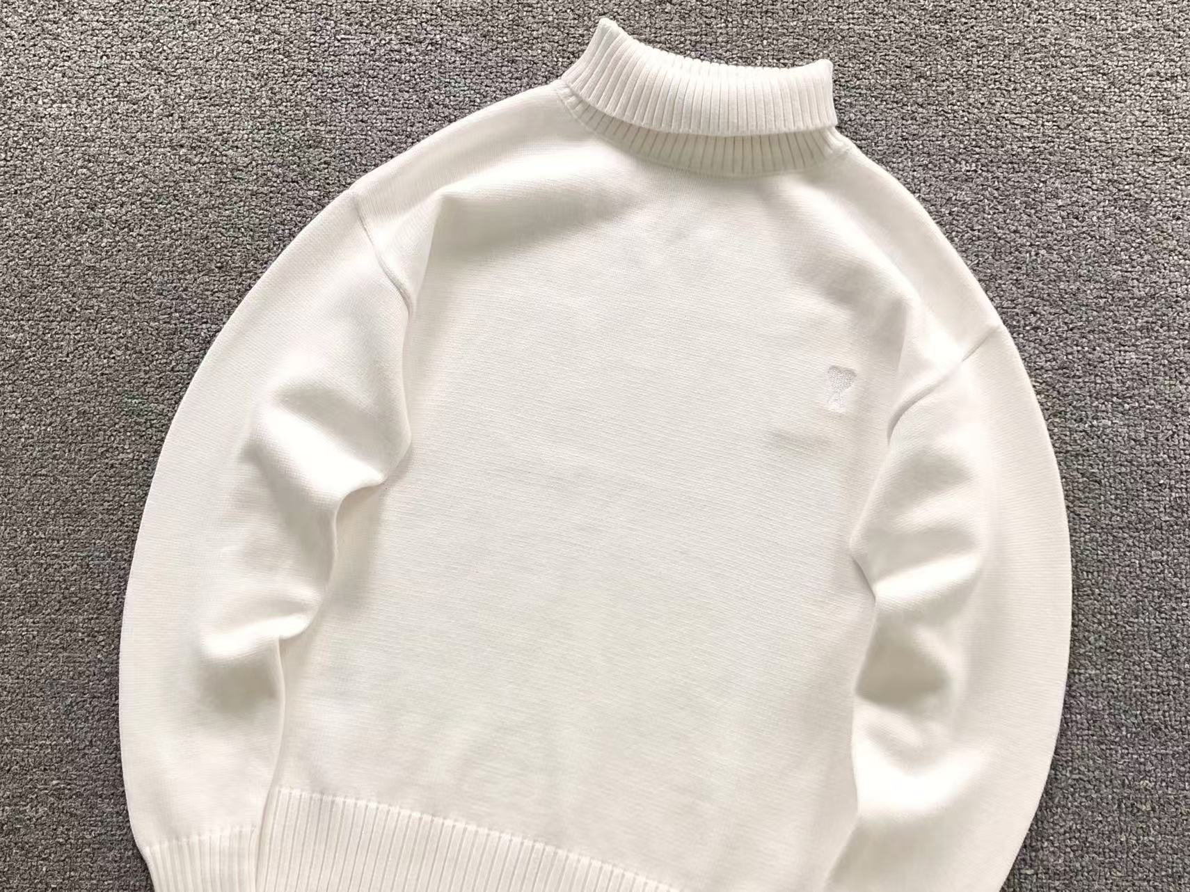 Am1 Sweater
