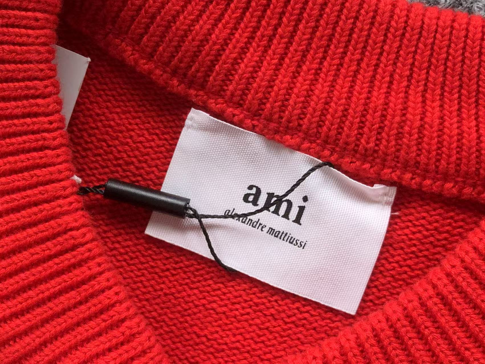 Am1 Sweater