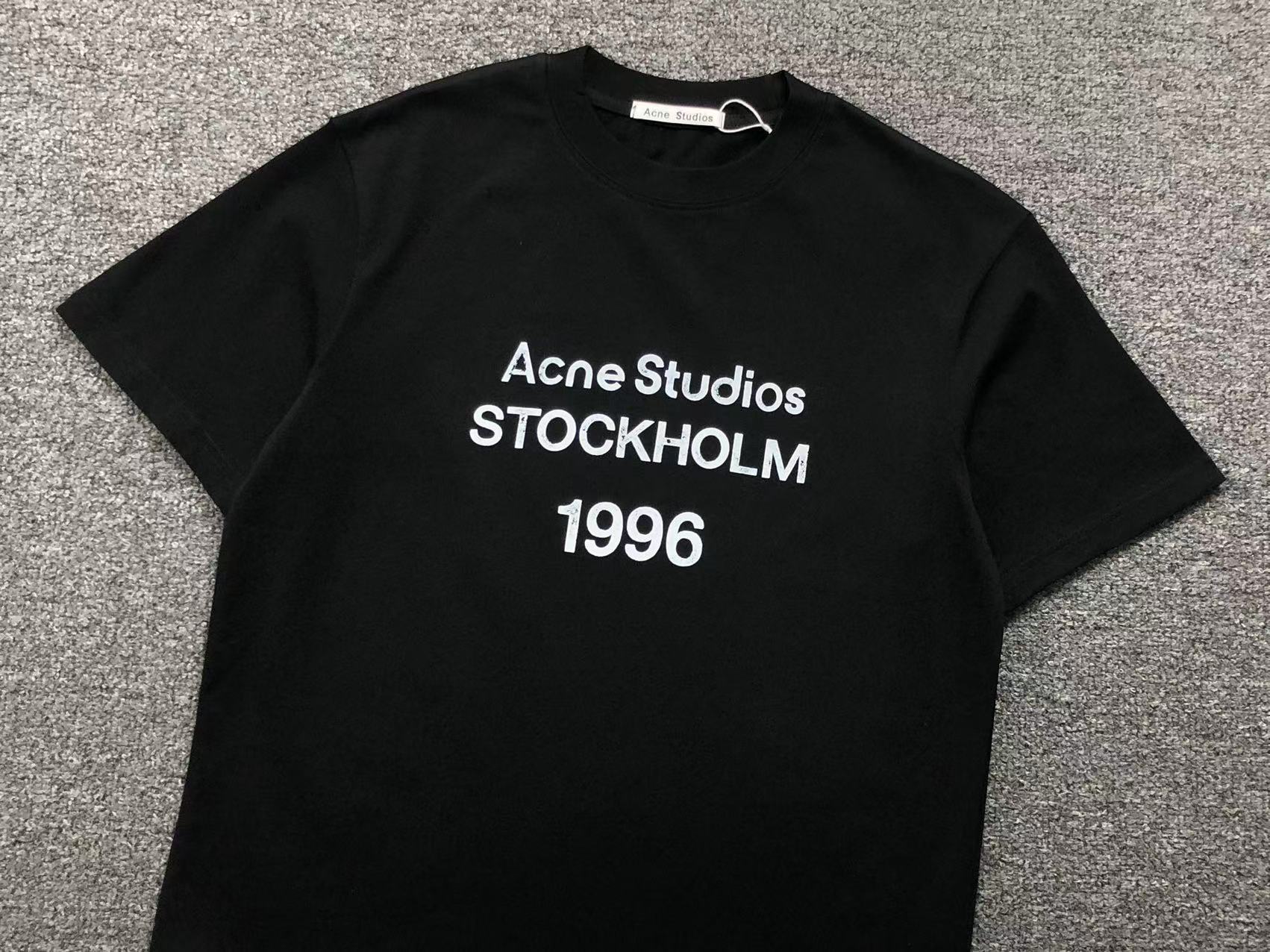 AcneStdios Tshirt