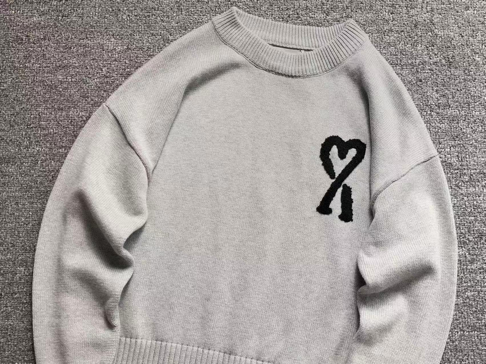 Am1 Sweater