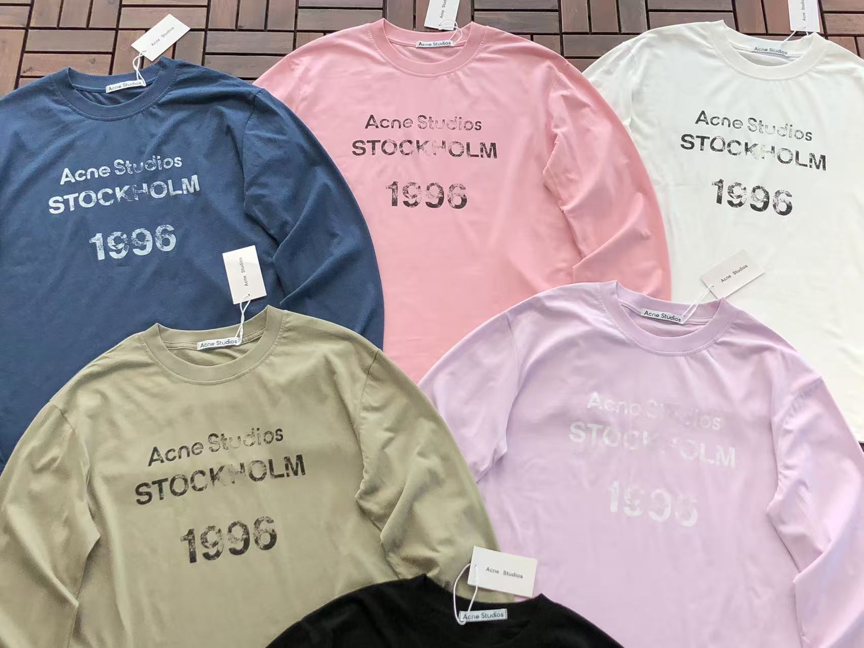 AcneStudios Manga larga