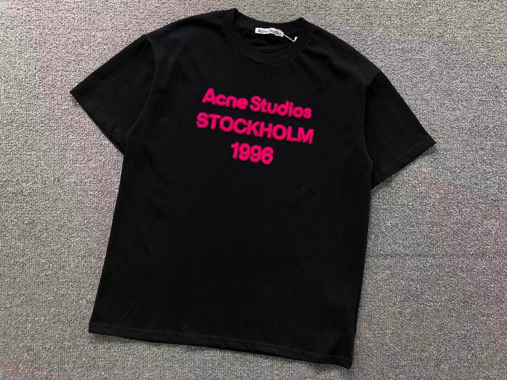 AcneStdios Tshirt