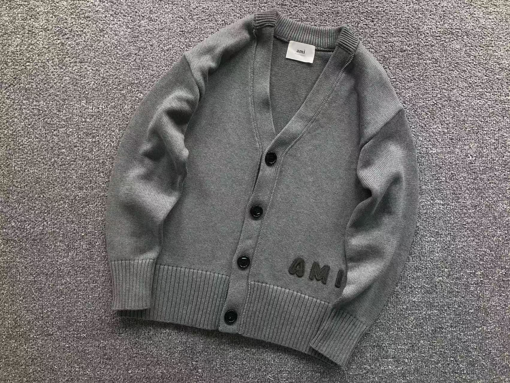Am1 Sweater