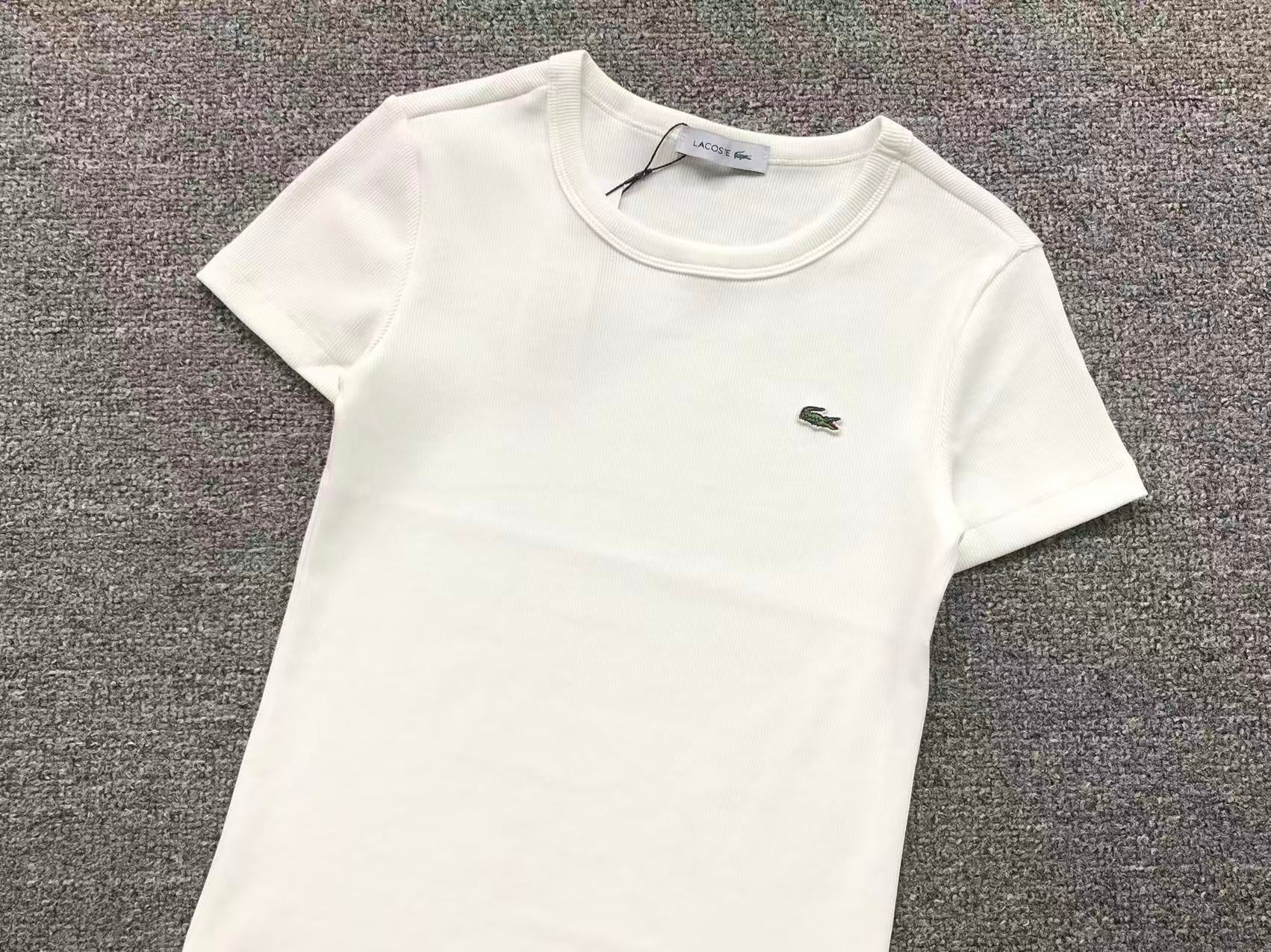 Classic Tshirt Female