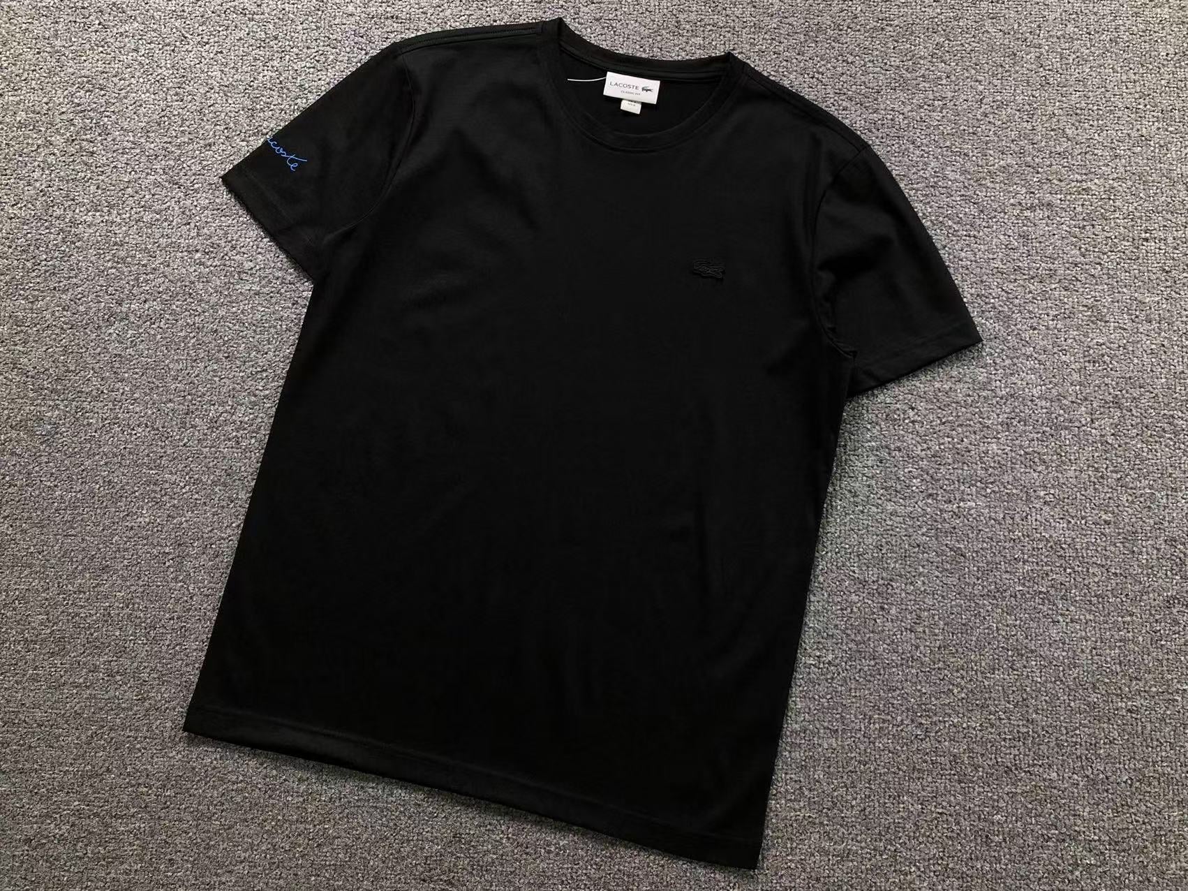 Classic Tshirt