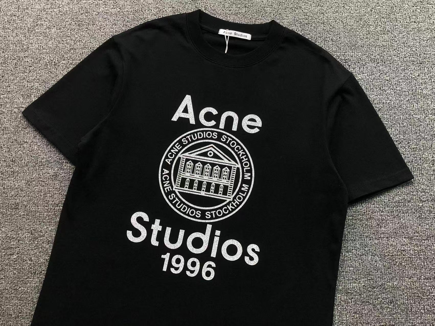 AcneStdios Tshirt