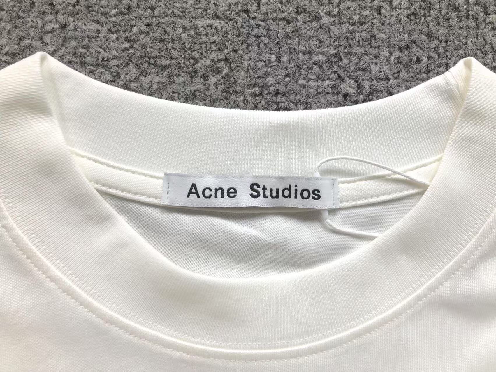 AcneStdios Tshirt