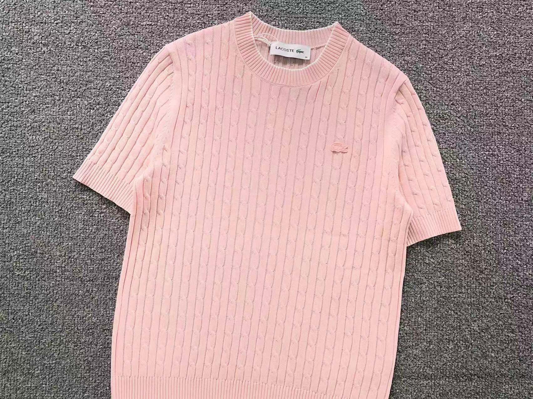 Classic Tshirt Female